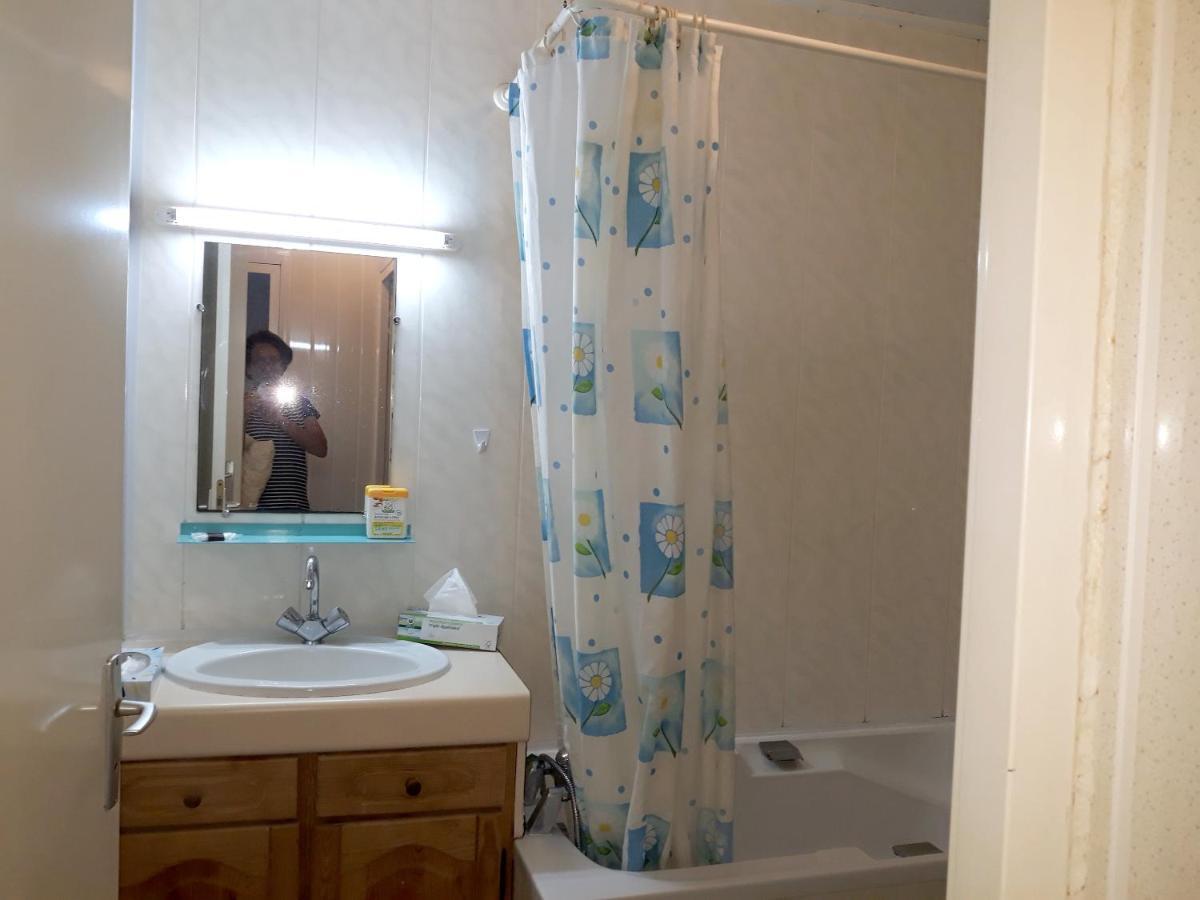 With 2 Bedrooms In With Furnished Garden And Wifi 100 M From The Holiday home
